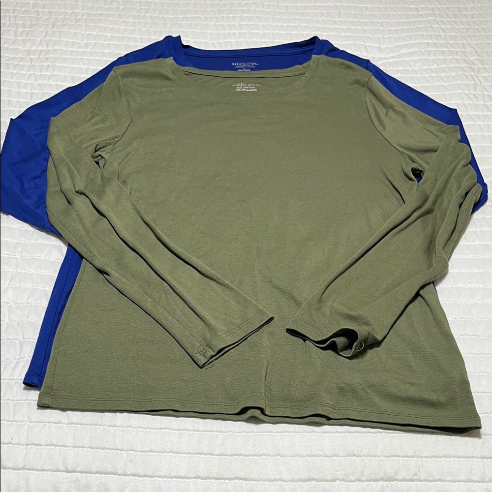 Merona Long Sleeve Tops in Olive and Royal Blue Bundle